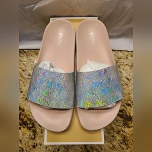 Michael Kors Gilmore slides